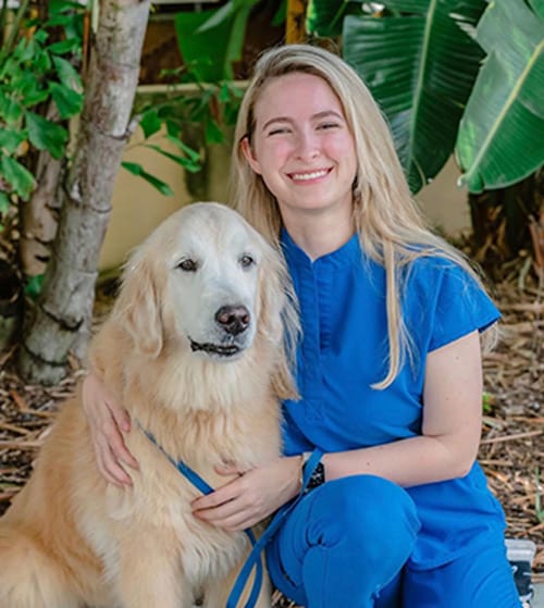Savannah, Stuart Receptionist